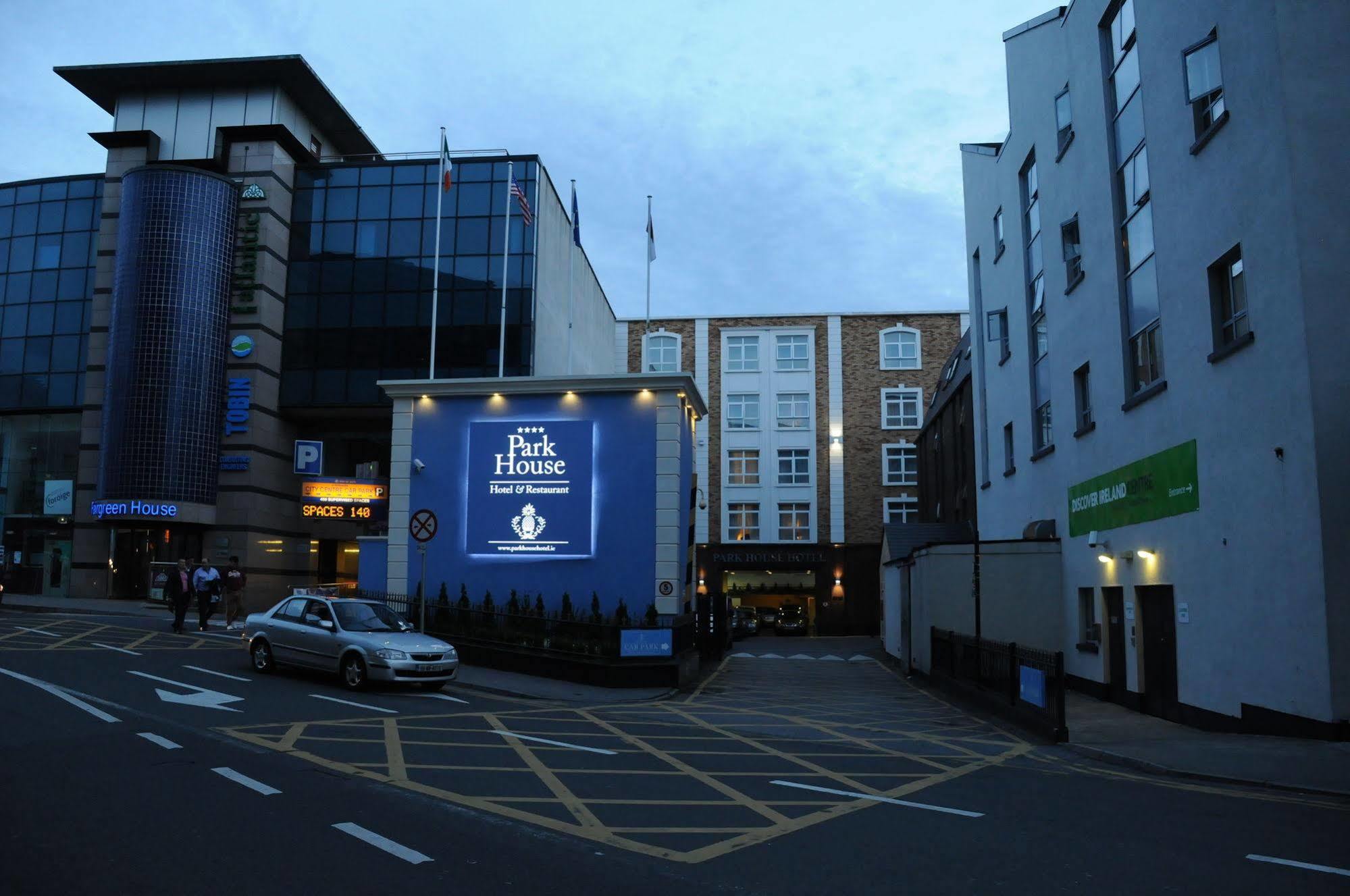 Park House Hotel Galway Bagian luar foto